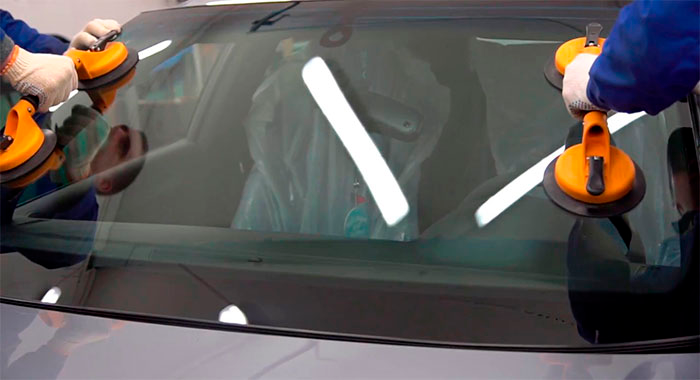 Замена лобовых стекол на автомобиле в орле